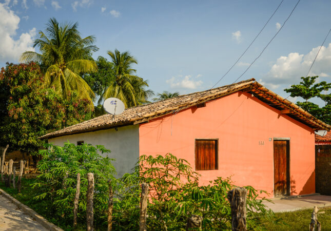 EAF lança edital de apoio a rádios comunitárias para expandir alcance do programa Brasil Antenado