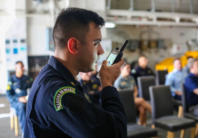 EAF faz demonstração técnica da Rede Privativa de Comunicação para a Marinha no Rio de Janeiro